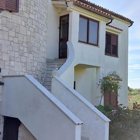 Tea 945 Apartament *